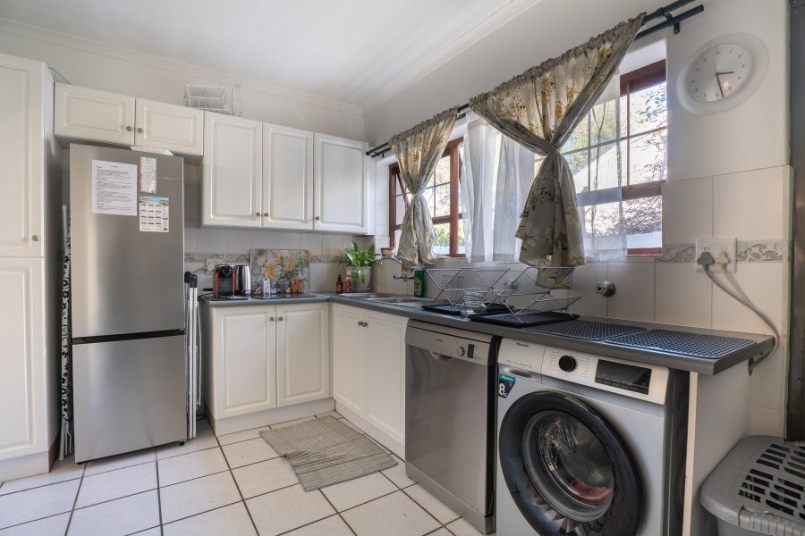 4 Bedroom Property for Sale in Kommetjie Western Cape